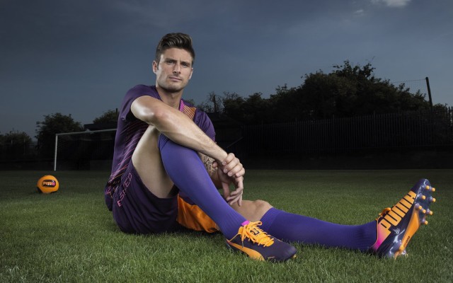 专业裁判员队伍不断壮大，确保比赛公平公正环境，专职裁判员