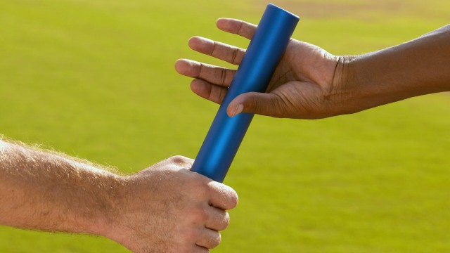 美国反曲弓女队在巴黎世锦赛中获得银牌，反曲弓世界冠军